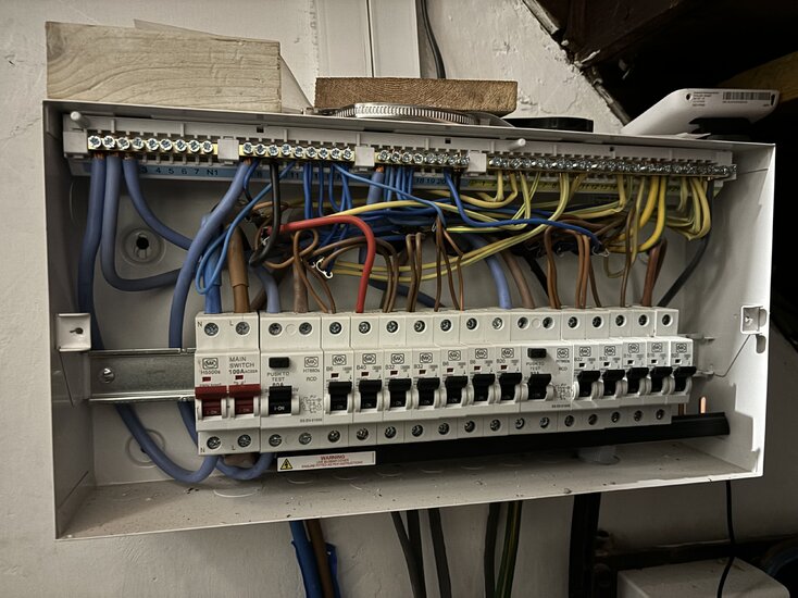 [ElectriciansForums.net] Consumer unit