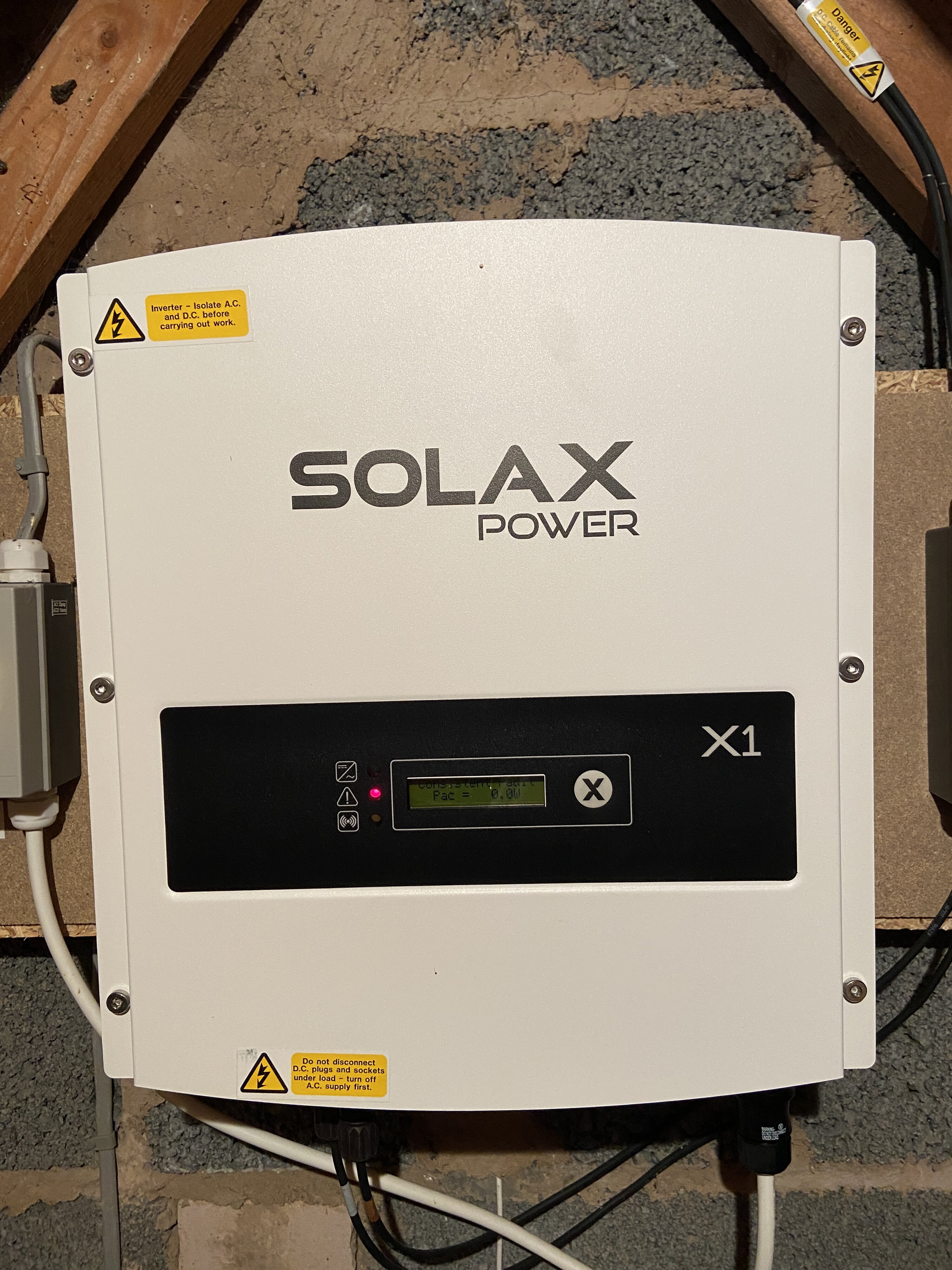 [ElectriciansForums.net] Solax inverter fault